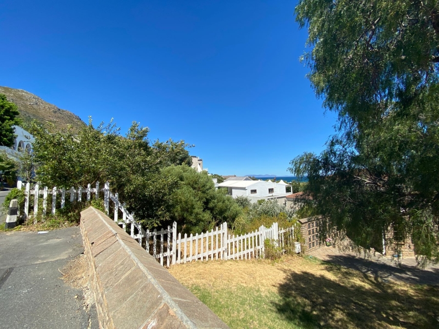 0 Bedroom Property for Sale in Gordons Bay Central Western Cape